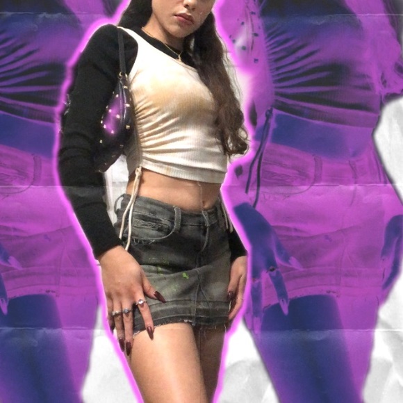 Gray Splattered Denim mini skirt🖤✨ - Picture 1 of 4